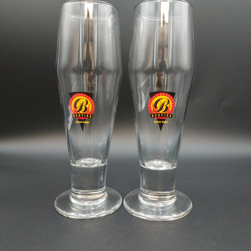 Vintage Bonfire Bistro Brewery Beer Glasses Pair Defunct Northville Michigan